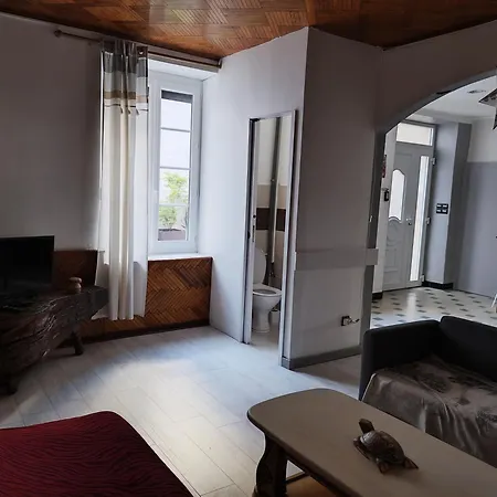 Le Coeurdonnier Nyaraló *